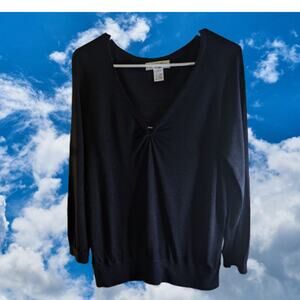 Judith Hart Collection Large long sleeve black silk blend v-neck knit sweater.